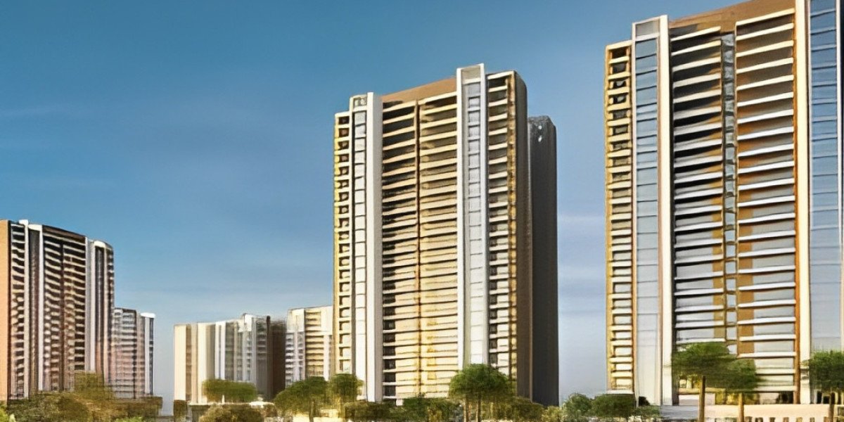 DLF Privana North, Sector 76: The Epitome of Luxury with 4BHK Apartments