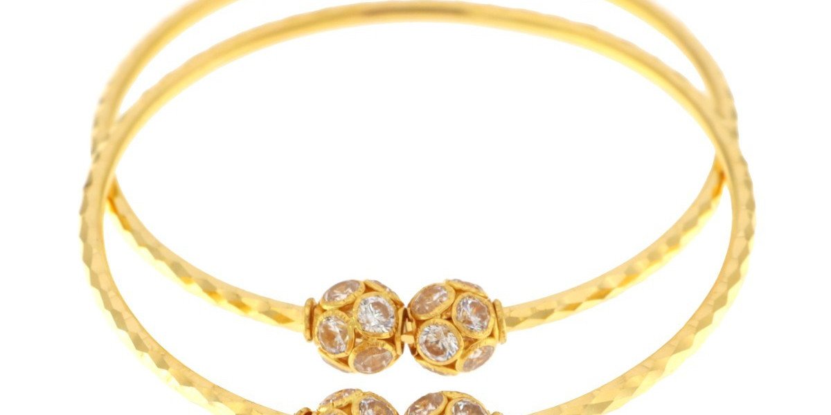 The Allure of 22ct Gold Bangles: A Timeless Jewelry Choice