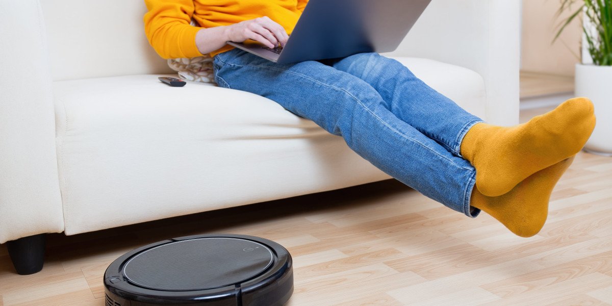 The Future of Home Cleaning: Robot Vacuum Cleaner with Mop